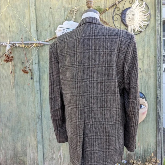 Wool Coat - Picture 4 of 7
